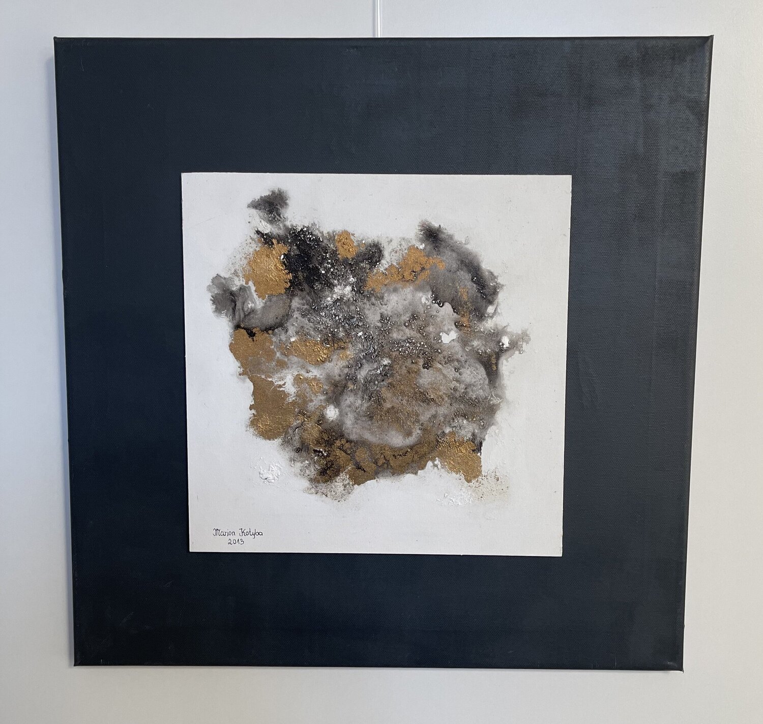 Bianco Nero e oro Marion Kotyba