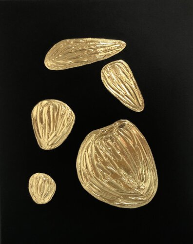 Golden meteorites in 3D - stars, skylights, gold leaf, gilding, plaster, objects by Nataliia Krykun, 회화 for Sale on Singulart