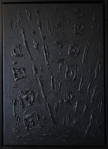 Series "Touch of Tranqullity - 2" black abstraction in 3D, textured, minimalism, sculpture di Nataliia Krykun, Pittura in vendita su Singulart