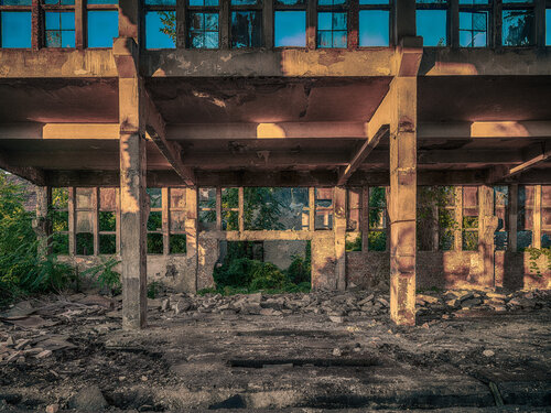 abandoned places#5 von Igor Vitomirov, Fotografie kaufen auf Singulart