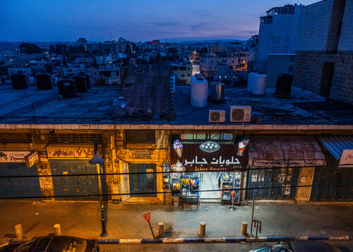 #7413 par Igor Vitomirov, Photographie en vente sur Singulart