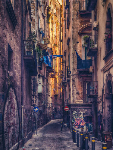 streets of naples#9 by Igor Vitomirov, 사진 for Sale on Singulart