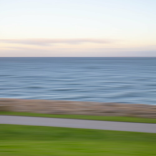 path by the sea de Igor Vitomirov, Fotografía a la venta en Singulart