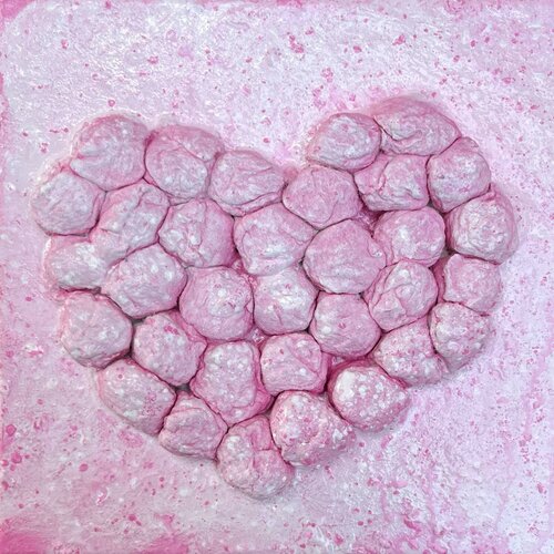 Whispers from My Heart van Lucy Moon, Schilderij te koop op Singulart