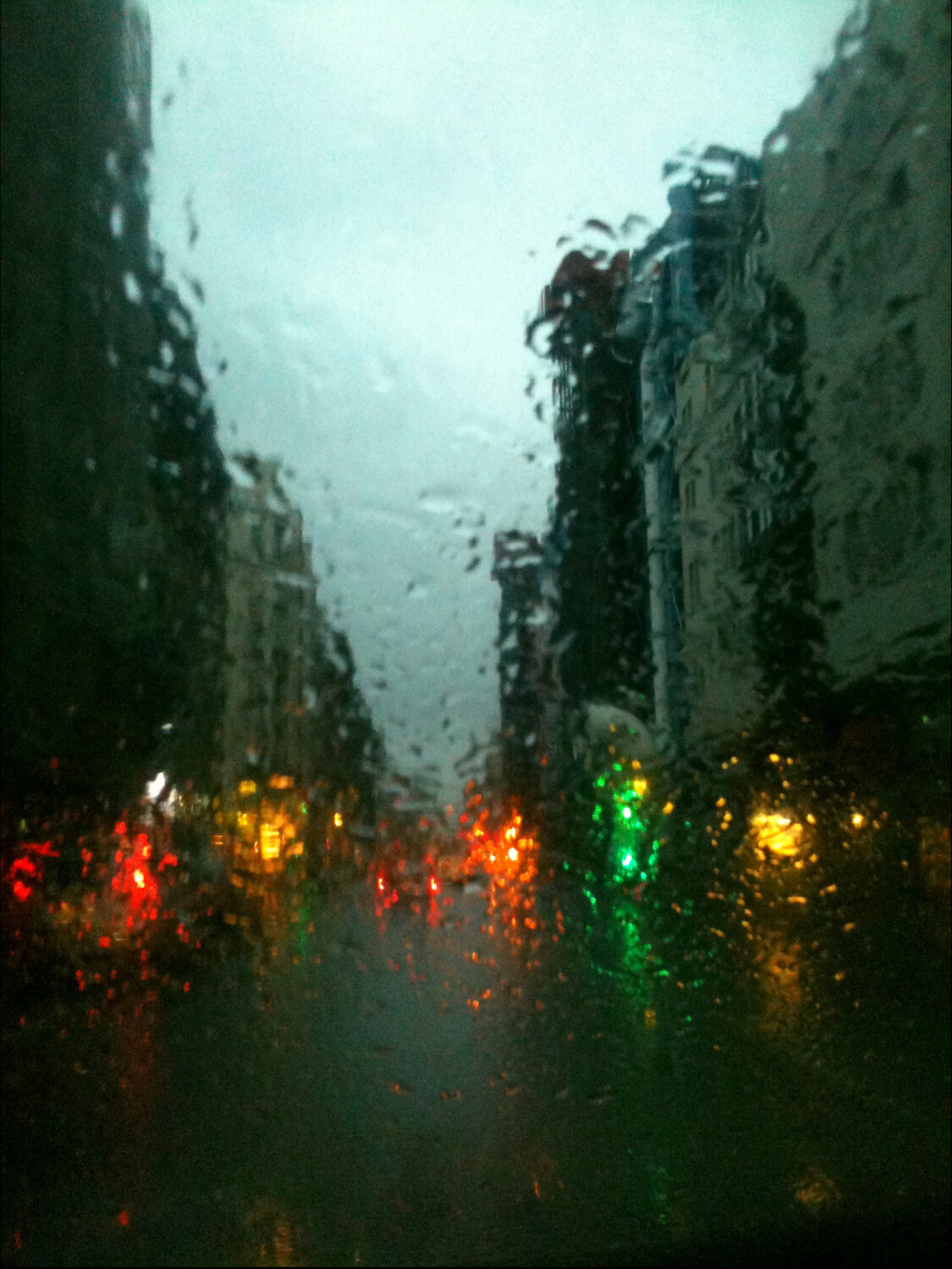 Traffic lights (Rue Beaubourg, Paris) JLP