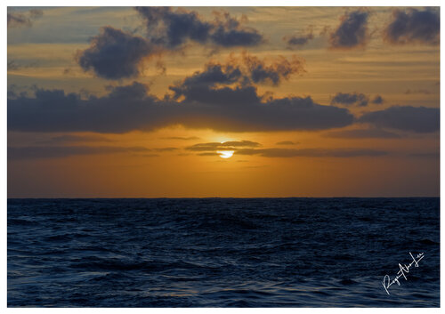 Atlantic Day's End van Roger Alan Lee, Fotografie te koop op Singulart