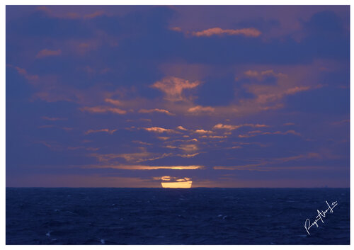 Purple Atlantic van Roger Alan Lee, Fotografie te koop op Singulart