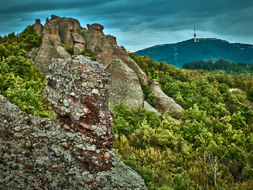Rocky Valley I di Nencho Balkanski, Fotografia in vendita su Singulart