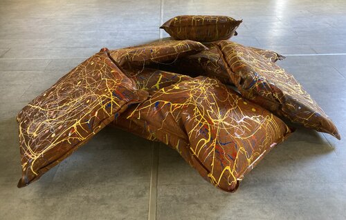 CUSCINI (installazione modulare) di Valter Vari, Pittura in vendita su Singulart