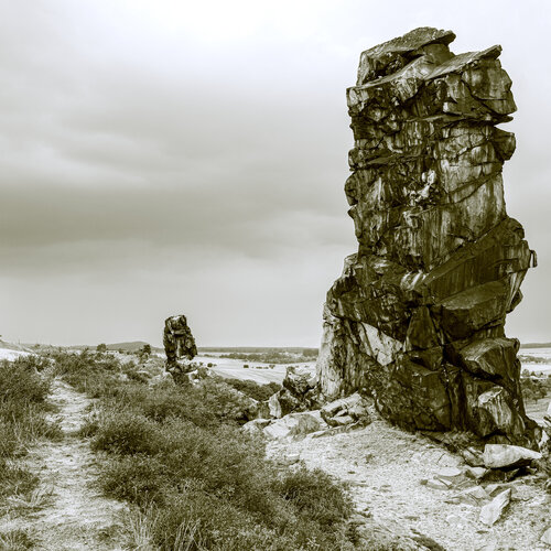 Weg zur Anderwelt I von Marcel van Beek, Fotografie kaufen auf Singulart
