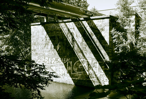 Urbane Schattenspiele by Marcel van Beek, 사진 for Sale on Singulart