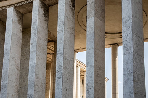 Palais de Tokyo van Marcel van Beek, Fotografie te koop op Singulart