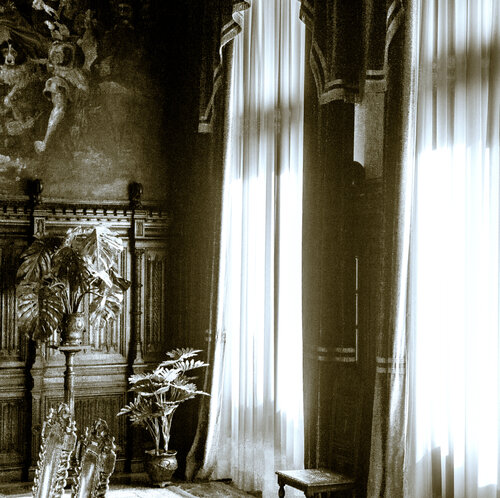Der Salon atmet noch (Collectors' Edition) di Marcel van Beek, Fotografia in vendita su Singulart