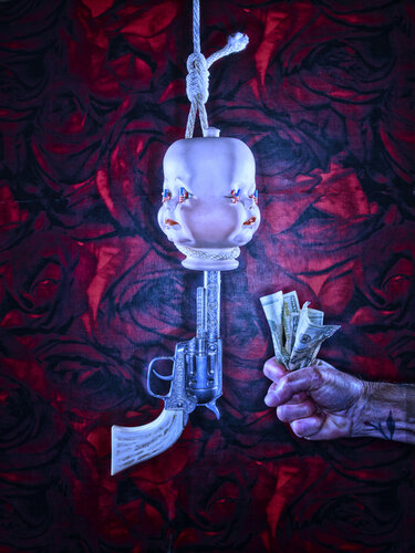 "Guns in America #44 van Jeff Corwin, Fotografie te koop op Singulart