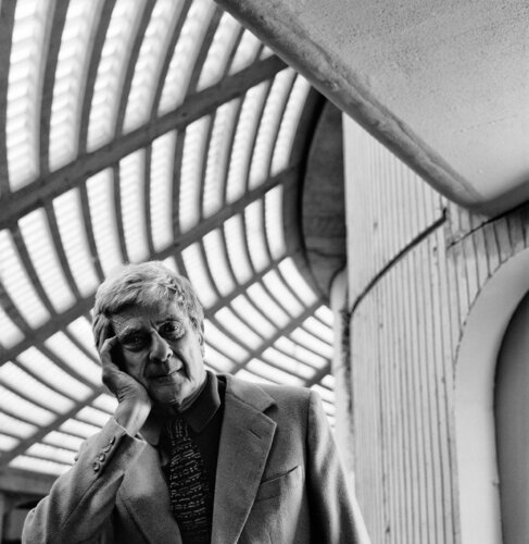 Architect Bertran Goldberg von Jeff Corwin, Fotografie kaufen auf Singulart