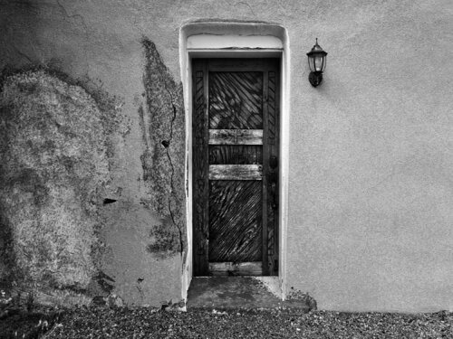Golden, New Mexico di Jeff Corwin, Fotografia in vendita su Singulart