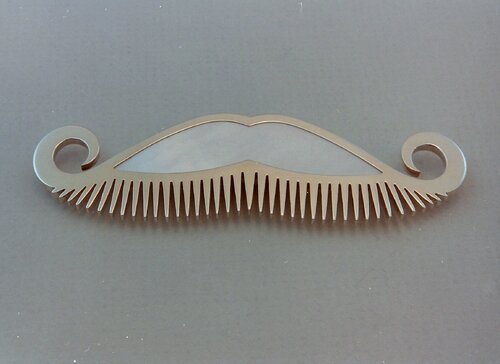 Moustache Comb by Wesley Harris, Sculpture for Sale on Singulart