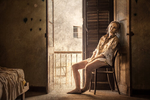 “Time, Dust, Gold” di Natalia Philippou, Fotografia in vendita su Singulart