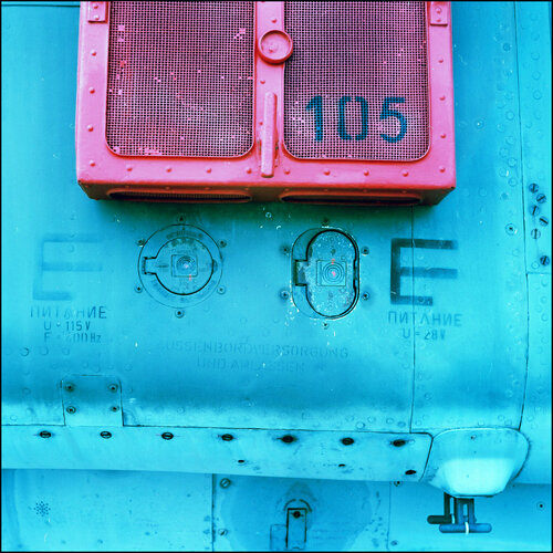E 105 E von Stefan Neubauer, Fotografie kaufen auf Singulart