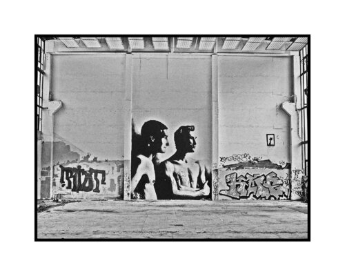 Industrie Lost Place - Bansky oder Dürer #1 von Stefan Neubauer, Fotografie kaufen auf Singulart