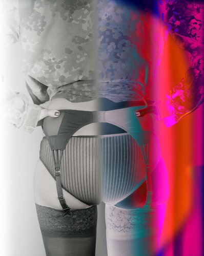 TORSO-ERROR #2 (REAR) von Stefan Neubauer, Fotografie kaufen auf Singulart