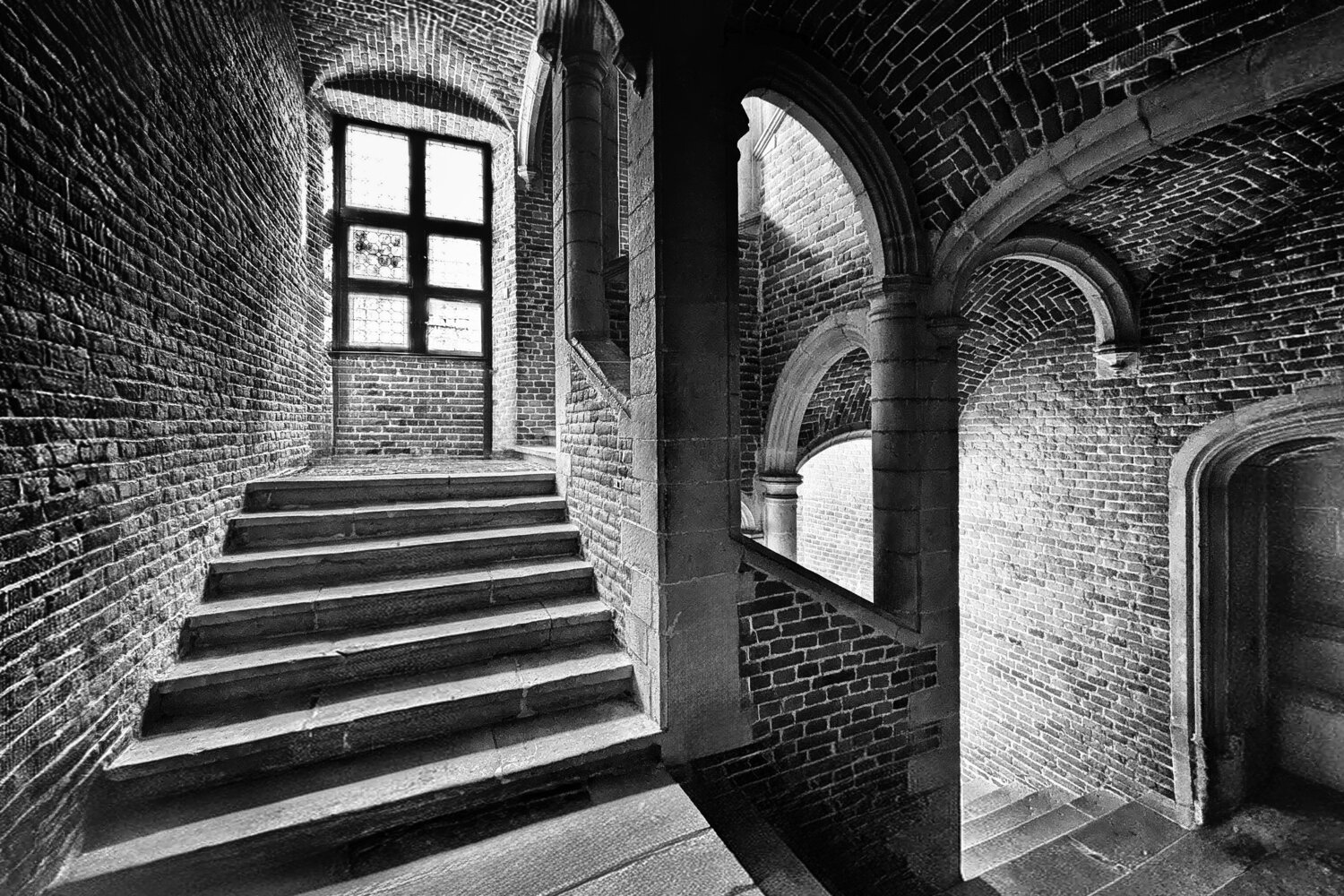 Inside Kasteel van Gaasbeek Thomas Falkner