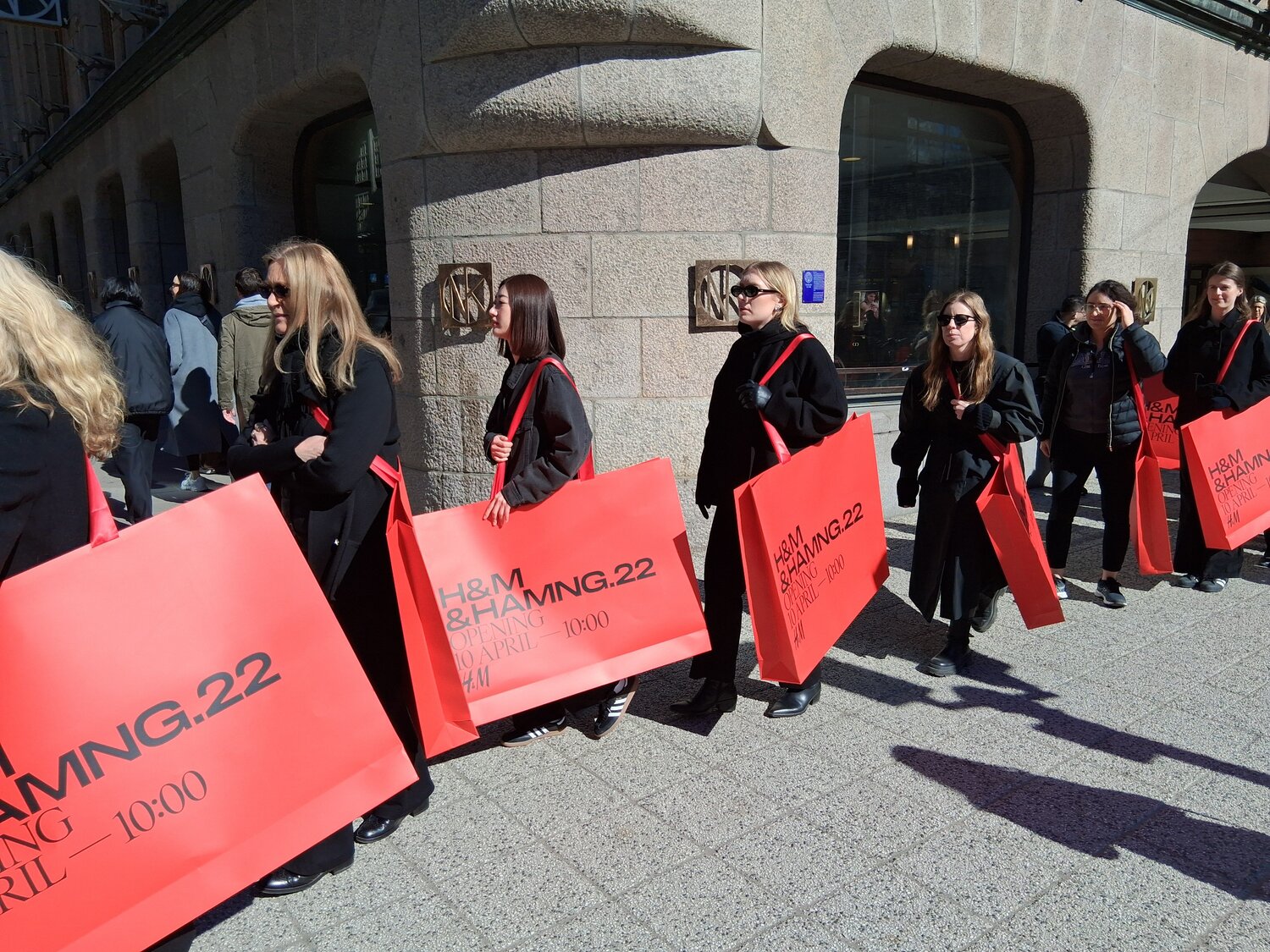 The Red Line Henrik Hill