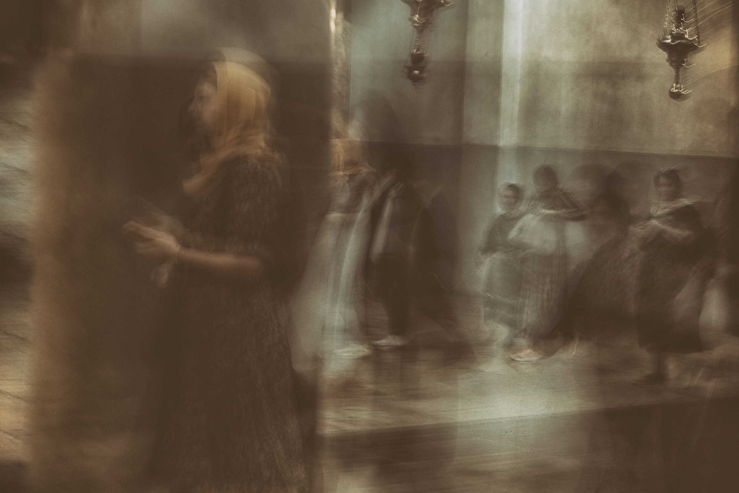 移動、移動、移動