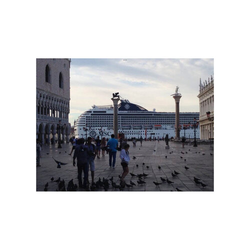 The Giant in San Marco di Cecilia Finotti, Fotografia in vendita su Singulart