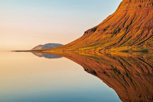Kirkjufell Mountain at Sunset Reflected on the Water, Iceland van Luigi Morbidelli, Fotografie te koop op Singulart