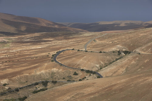 The Serpent Road, Fuerteventura par Sigitas Baltramaitis, Photographie en vente sur Singulart