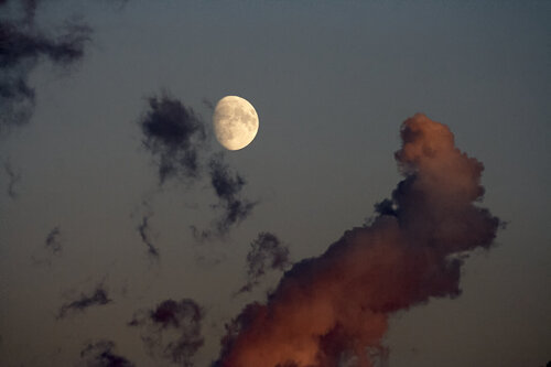 Embers of dusk by Sigitas Baltramaitis, Photography for Sale on Singulart