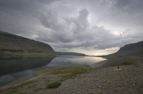 Iceland's landscape 1435 par Sigitas Baltramaitis, Photographie en vente sur Singulart