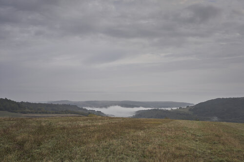 Valley of Passing Clouds di Sigitas Baltramaitis, Fotografia in vendita su Singulart