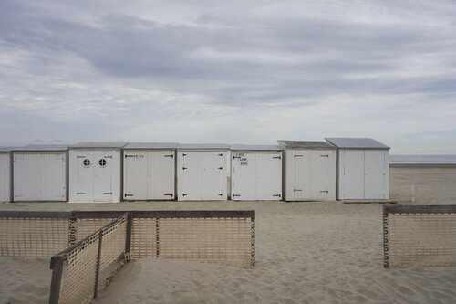 Waiting for Summer, Knokke-Heist de Sigitas Baltramaitis, Fotografía a la venta en Singulart
