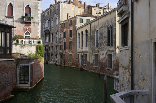 Venetian Layers von Sigitas Baltramaitis, Fotografie kaufen auf Singulart
