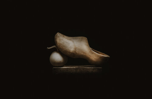 ROOTS OF SILENCE von STRUUNT, Fotografie kaufen auf Singulart