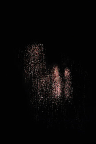 Polvere - firework implosion - Limited Edition of 5 Photograph di Silvia Noferi, Fotografia in vendita su Singulart