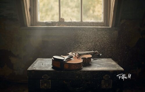 Dernière note. de Piétra M (Martine Poli), Fotografía a la venta en Singulart