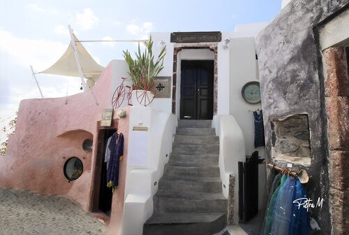 La Maison du Poète by Piétra M (Martine Poli), 사진 for Sale on Singulart