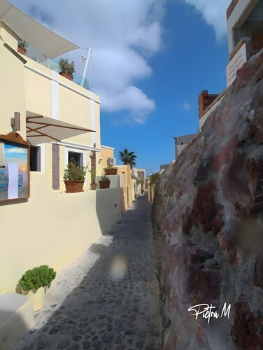. La Ruelle des Échos by Piétra M (Martine Poli), Photography for Sale on Singulart