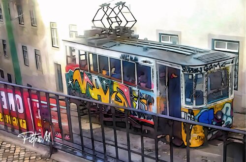 “Le Tram Graffiti de la Colline” von Piétra M (Martine Poli), Digital kaufen auf Singulart