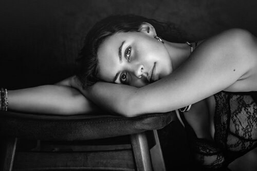 Untitled#101 by Derya Suter, 사진 for Sale on Singulart