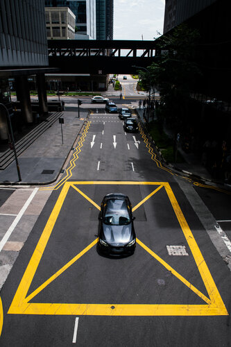 Crossing the Frame by Nienke Koedijk, 사진 for Sale on Singulart