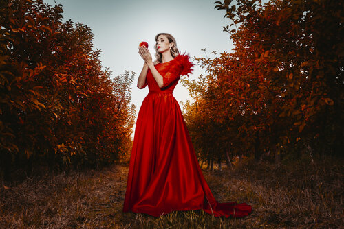 Caperucita Roja von Jorge Kánovas, Fotografie kaufen auf Singulart