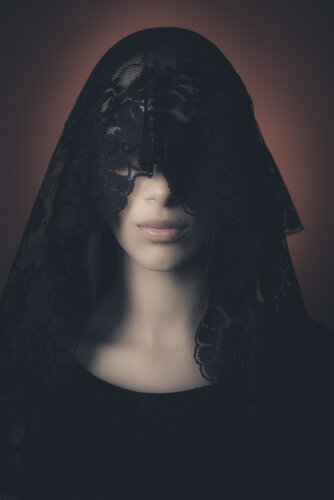 Penitencia y Amor van Jorge Kánovas, Fotografie te koop op Singulart