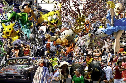 Serie: Teatros de la Democracia. Título: Sueño de Hulk en El Mediterráneo - formato XXL - Pop surrealismo von El Pop surrealista Ortega, Andere Medien kaufen auf Singulart