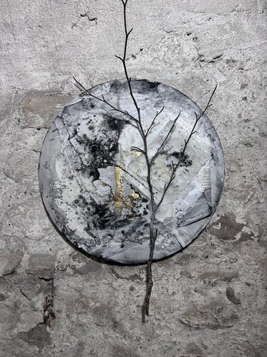 Cendres de lune V by Jorge Canete, 기타 매체 for Sale on Singulart