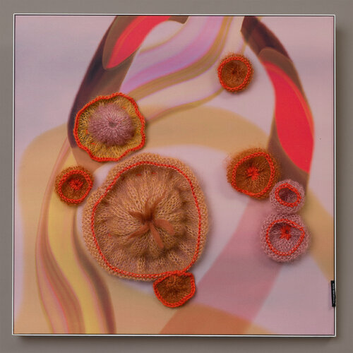 Bloom von Renate Hoefer, Textil kaufen auf Singulart