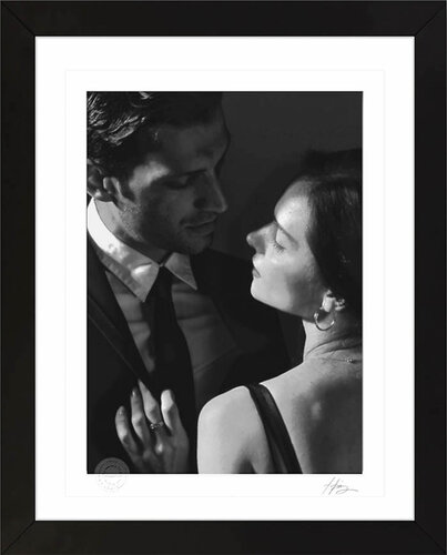 The Embrace (Photo) - AP by Fabian Perez, 사진 for Sale on Singulart